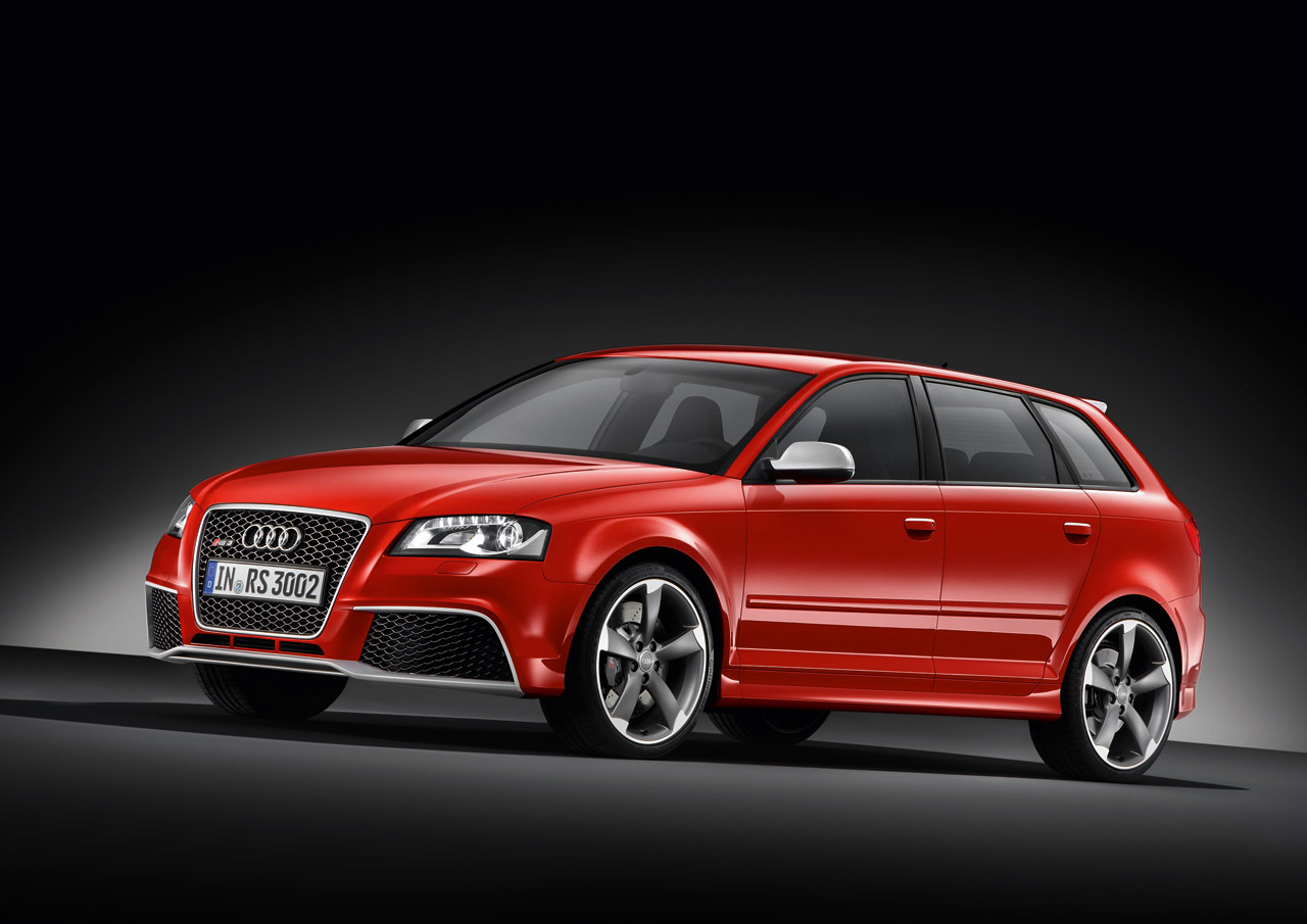 Audi RS3: 1 фото